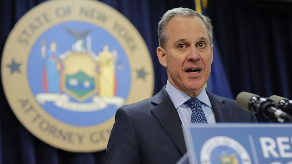 Τα ροζ σκάνδαλα «σαρώνουν» στις ΗΠΑ – Παραιτήθηκε και ο γενικός εισαγγελέας της Νέας Υόρκης μετά από καταγγελίες γυναικών για κακοποίηση